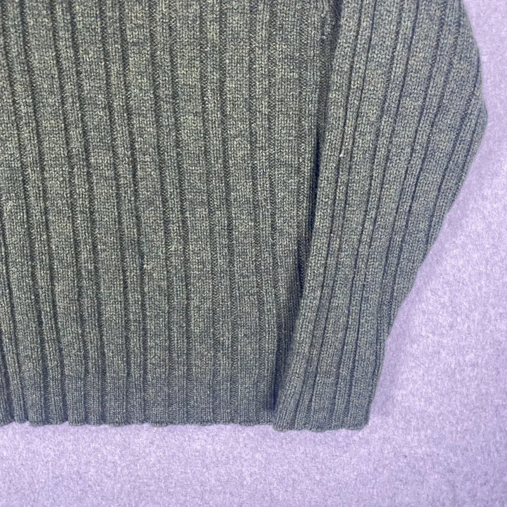 J. Crew V-Neck Sweater Mens Large Green Wool Ribbed Knit Long Sleeve Pullover